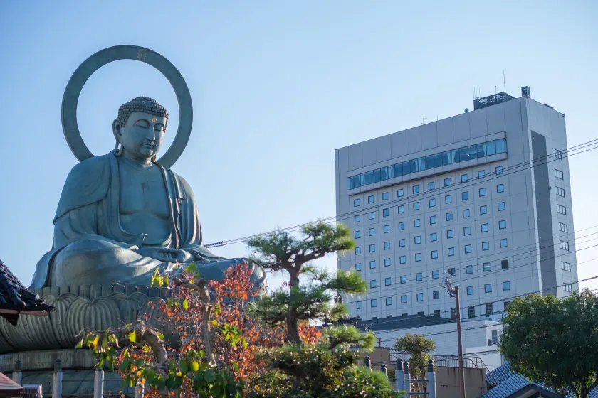 Hotel New Otani Takaoka - Image 1