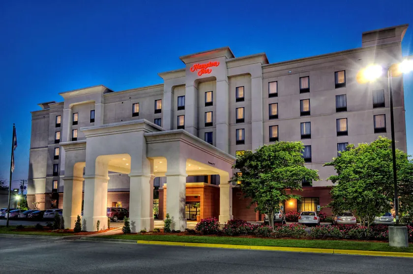 Hampton Inn Roanoke Rapids, NC - Image 1