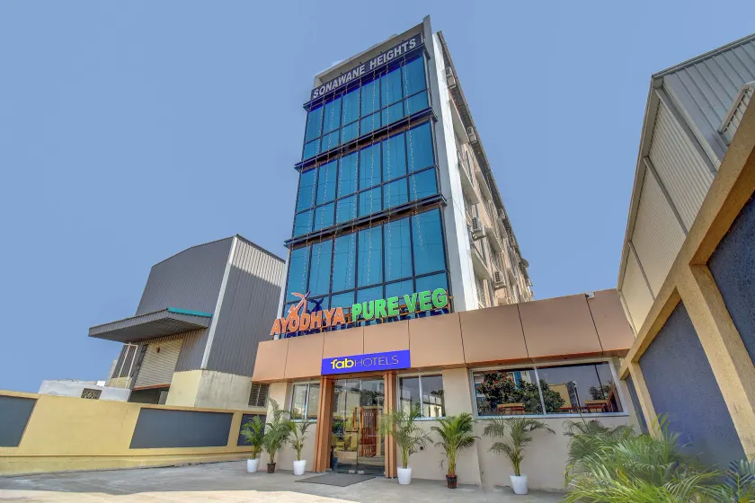 FabHotel Ayodhya - Image 1
