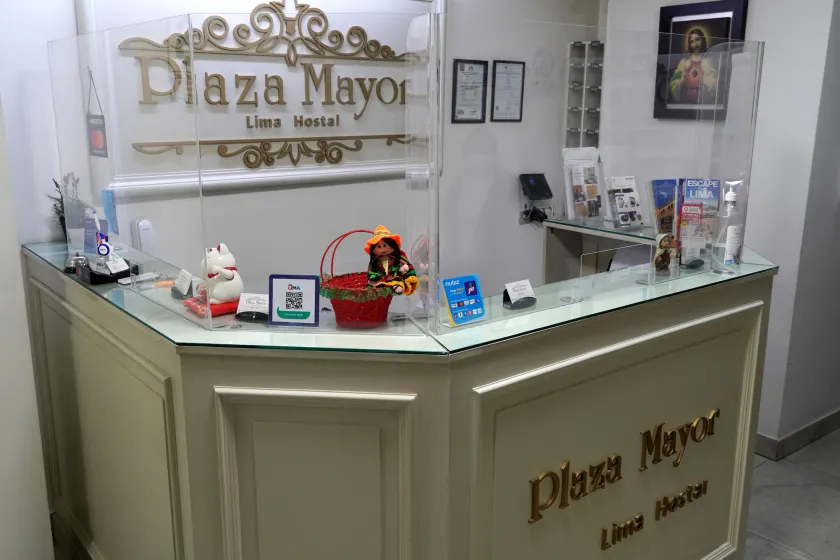 Plaza Mayor Lima - Recepción