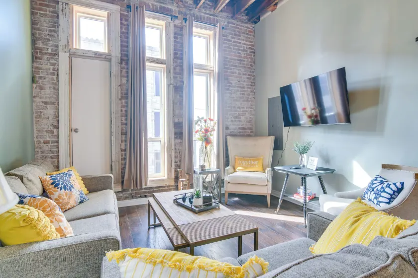 Dtwn Loft in the Heart of Monett: Pets Welcome! - Image 1