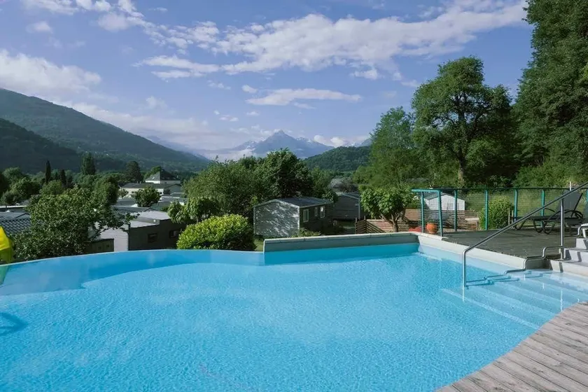 Camping écovillage Soleil du Pibeste - Image 1