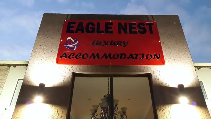 Eagle Nest Luxury Accommodation - Image 1