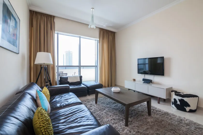 Bay Central- 4 Bedroom Apartment - Image 1