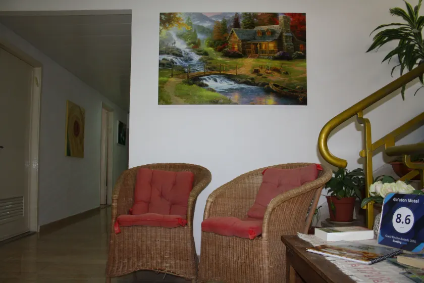 Ga'aton Motel - Image 1