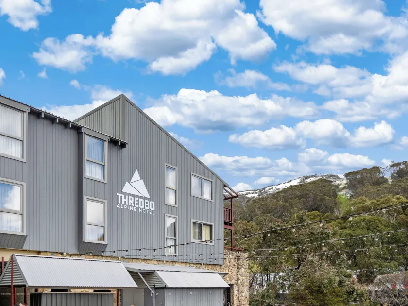 Thredbo Alpine Hotel - Image 1