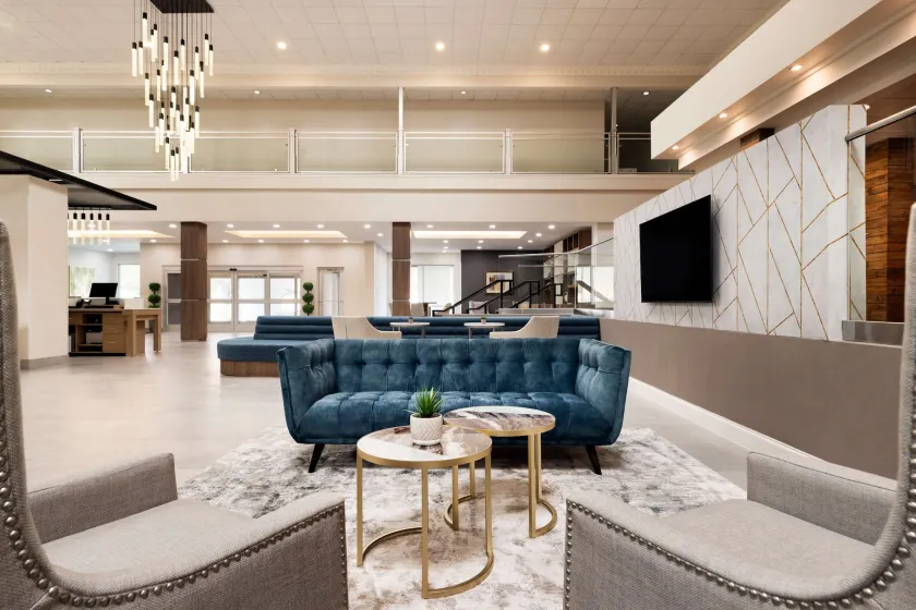DoubleTree by Hilton Fort Worth South - Image 1