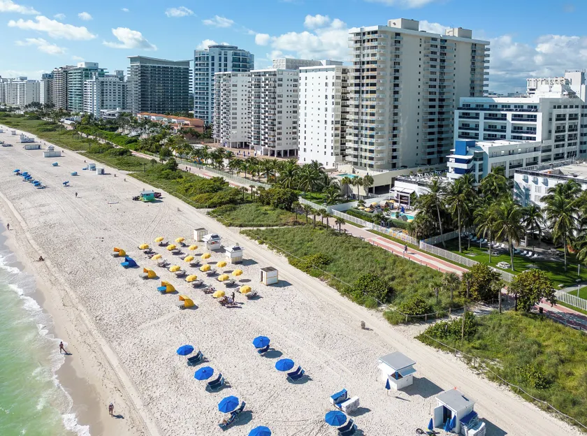Hilton Cabana Miami Beach Resort - Image 1