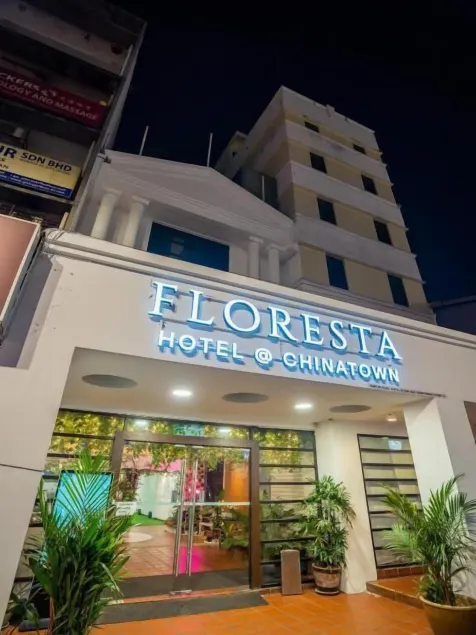 Floresta Hotel Chinatown - Image 1