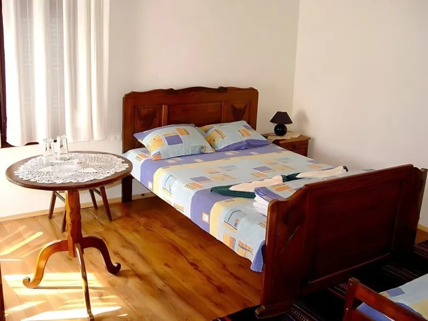 Grandpa House - Habitación