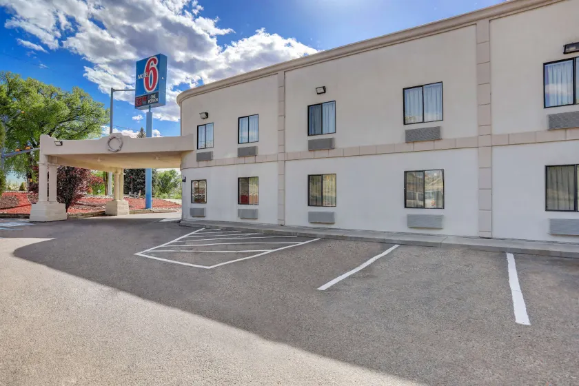 Motel 6-Espanola, NM - Image 1