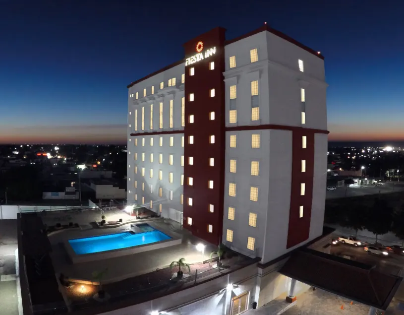 Fiesta Inn Express Ciudad Obregón - Image 1