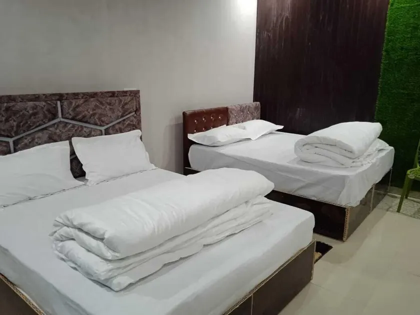 Shriram Resorts and Restaurant - Rum