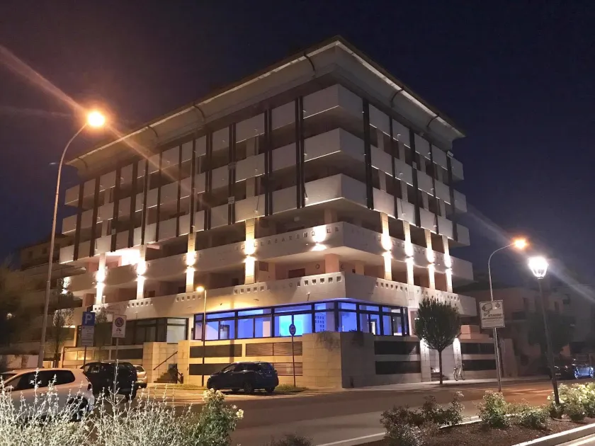 Aparthotel Capitol - Image 1