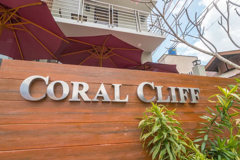 Coral Cliff Hotel - Image 1