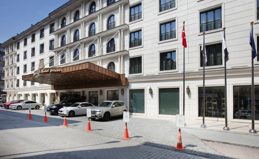 Ottoman's Life Hotel Deluxe - Image 1