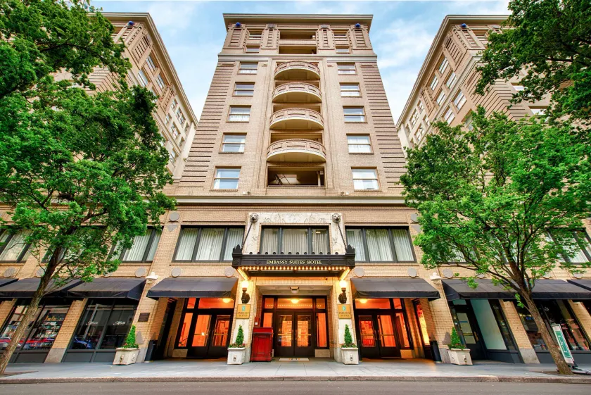 Embassy Suites by Hilton Portland Downtown - Image 1