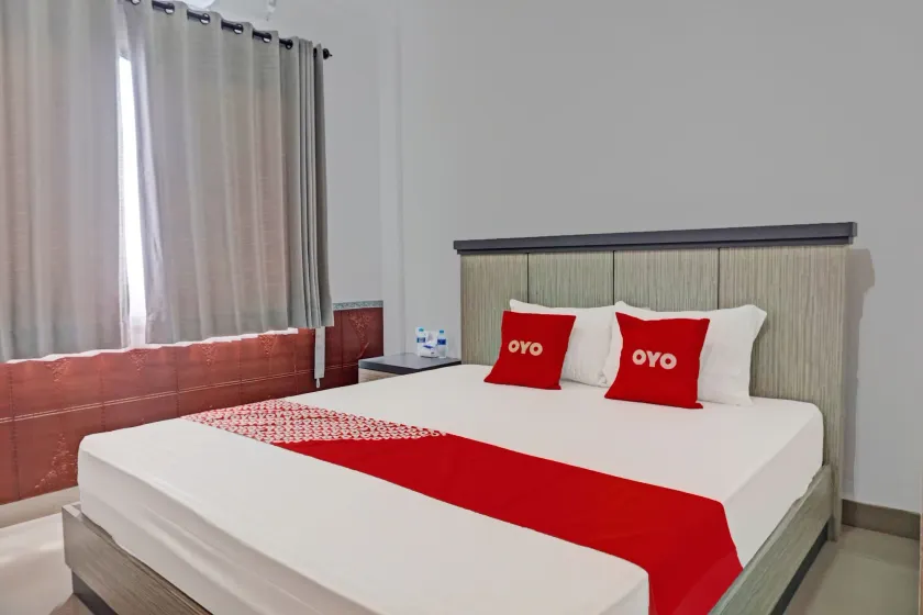 Hotel O De Luna Hotel - Image 1