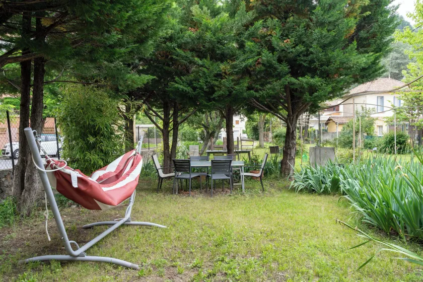 Alexandra Apartments - Image 1