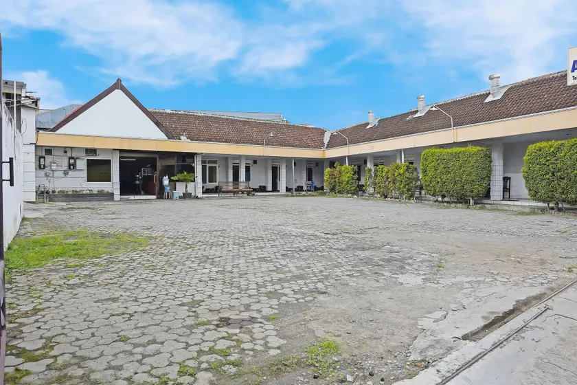 Hotel O Anugerah - Image 1