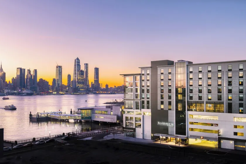 Residence Inn by Marriott Weehawken - Image 1