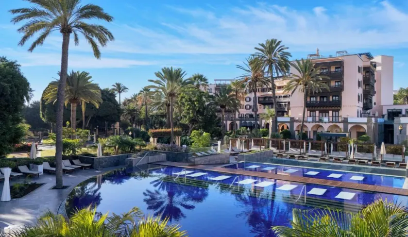 Hotel Santa Catalina - Image 1