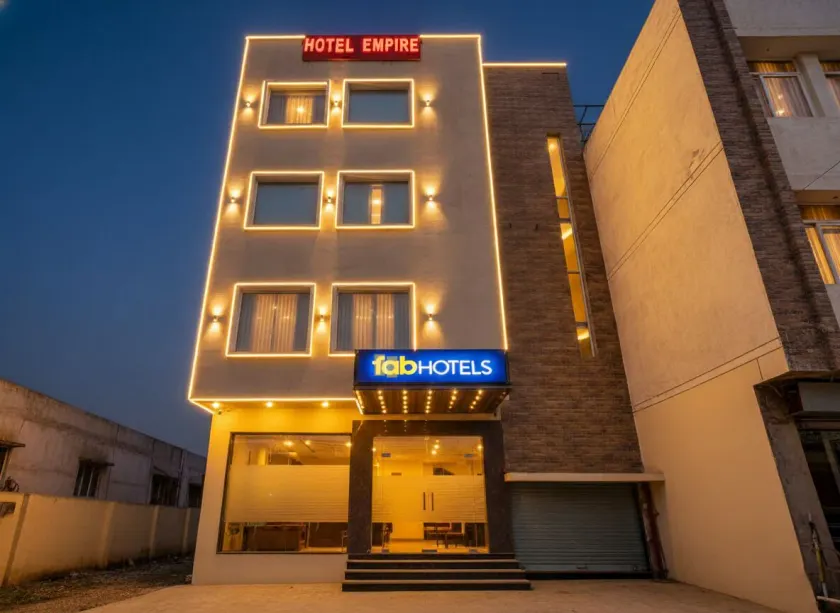 FabHotel Prime Empire - Image 1