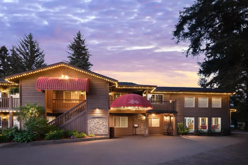 Best Western Country Lane Inn - Image 1