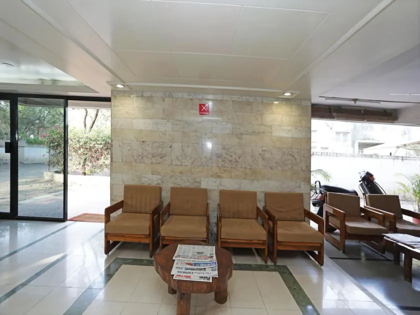 Hotel Bhooshan Sivajinagar - Lobby