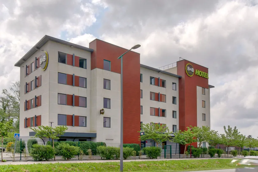 B&B HOTEL Bayonne Tarnos - Image 1