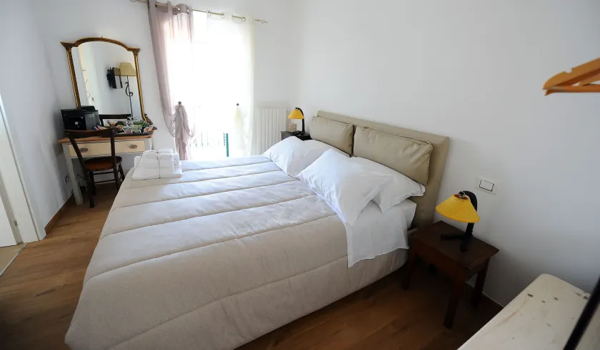 Vista Sui Sassi Guest House - Image 1