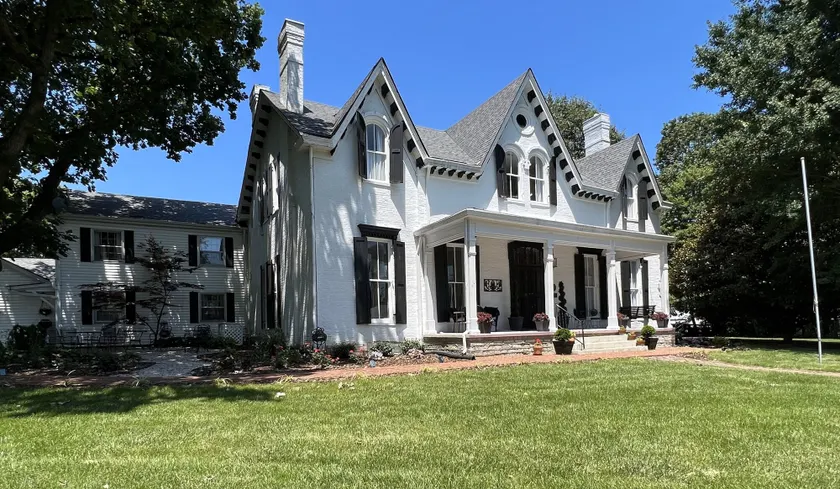 Rose Hill Inn - Image 1