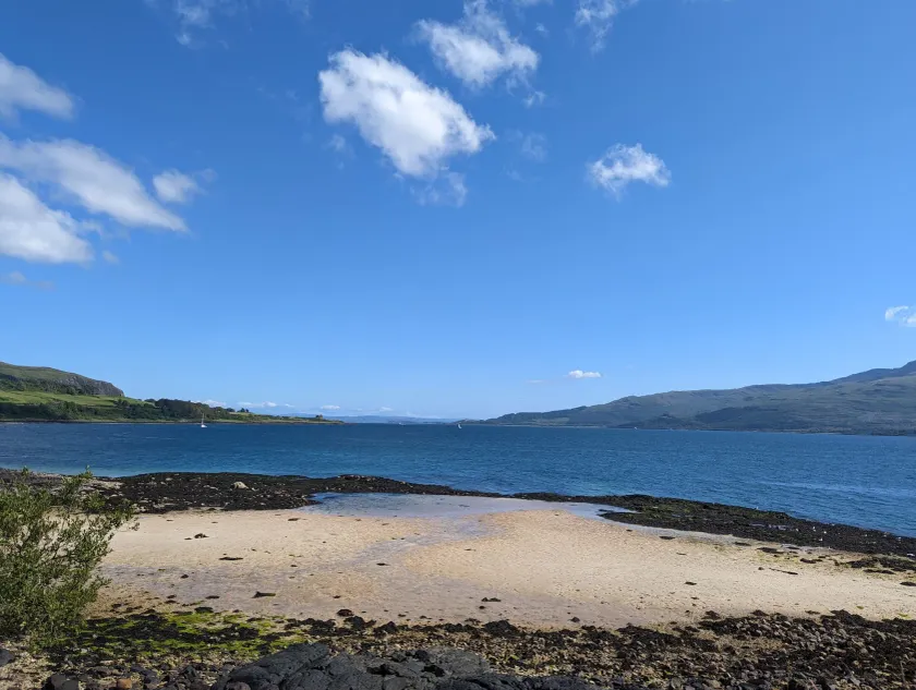Lochaline Hotel - Image 1