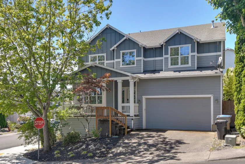 Spacious Tigard Home Near Downtown Portland - Image 1