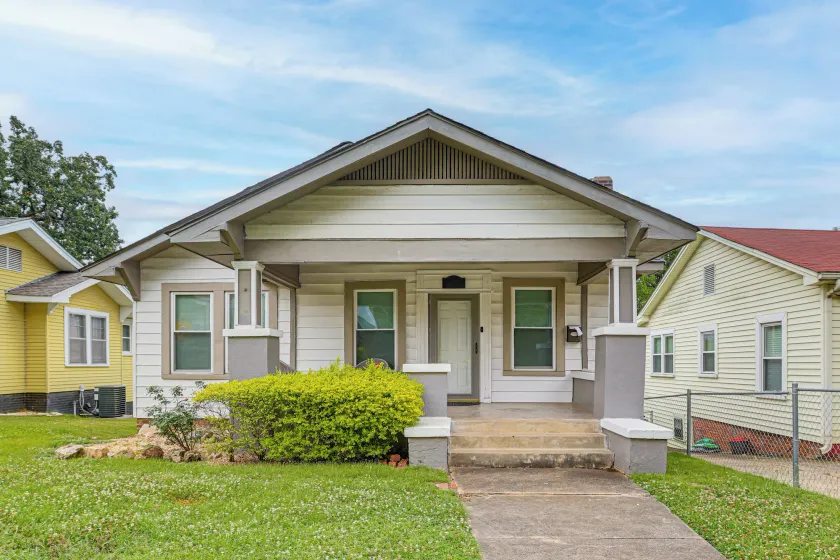 3 Mi to Dtwn! Cozy Birmingham Bungalow - Image 1