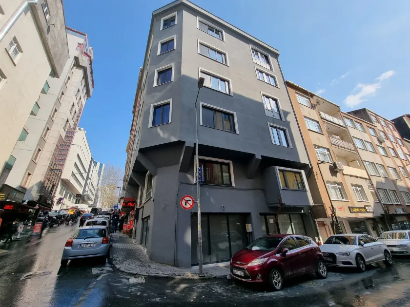 10m2 Hotel - Image 1