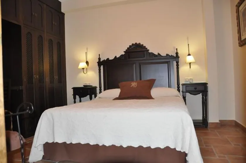 Apartamentos Boutique Doña Maria La Brava - Image 1