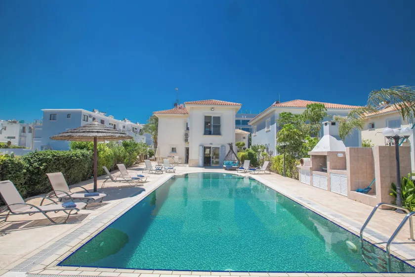Protaras Fig Tree Bay Villa Jv4 - Image 1