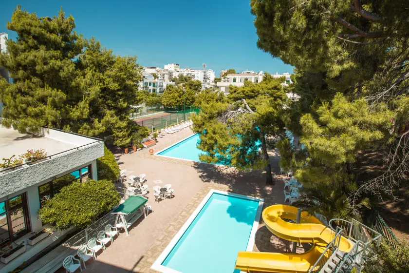 Hotel Mediterraneo - Image 1