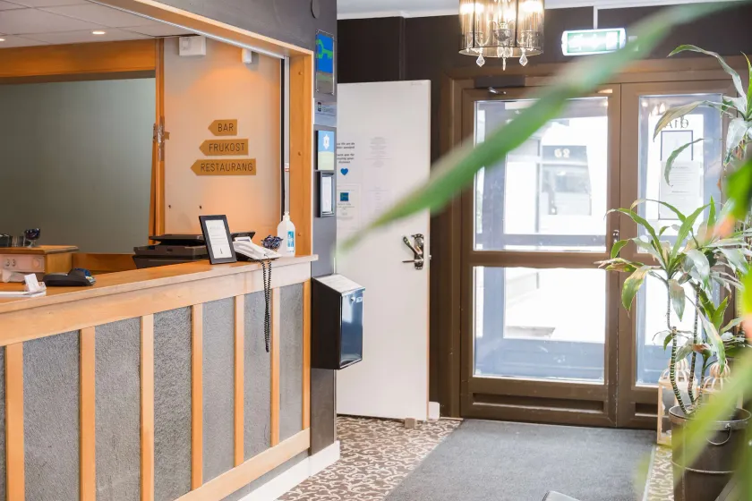 Sure Hotel by Best Western Algen - Image 1