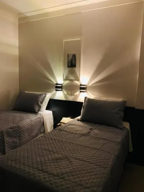 Lory Studio Hotel - Image 1