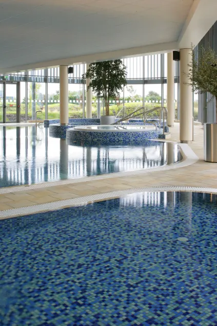 Pillo Hotel & Leisure Club - Image 1