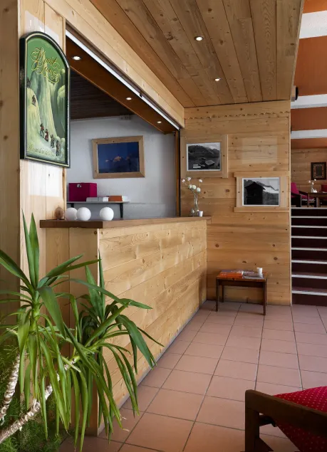 Abrineige Clubhotel Le Gypaète Val Thorens - Image 1