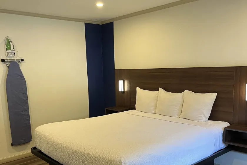 Travelodge by Wyndham Bainbridge - Image 1