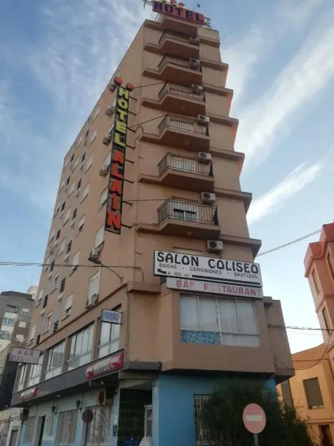 Hotel Alain - Image 1