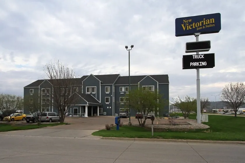 New Victorian Inn - Sioux City - Image 1