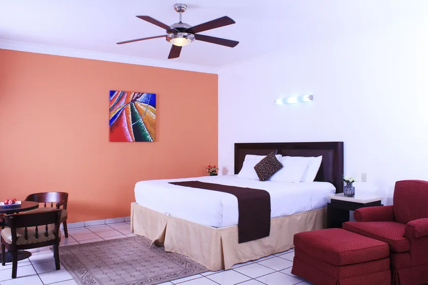 Hotel Villa las Rosas - Image 1