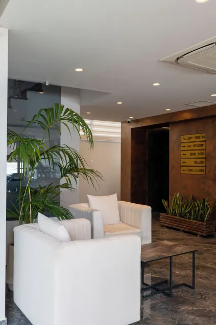 Hotel Teuta - Image 1