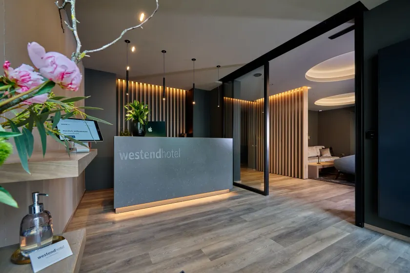 Hotel Westend - Image 1