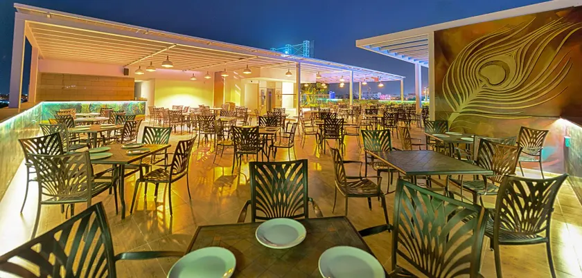Hotel Chenthur Park - Image 1